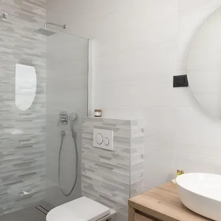 Zrinchi Zadarvillas * Murvica