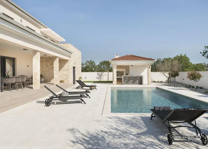 Zrinchi Zadarvillas *