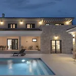 别墅 Zrinchi Zadarvillas *