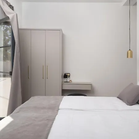 Zrinchi Zadarvillas *