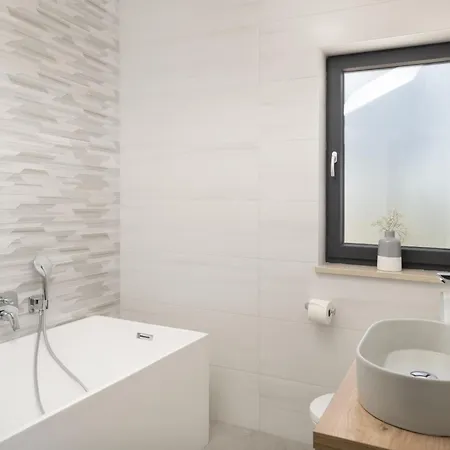 Zrinchi Zadarvillas Villa