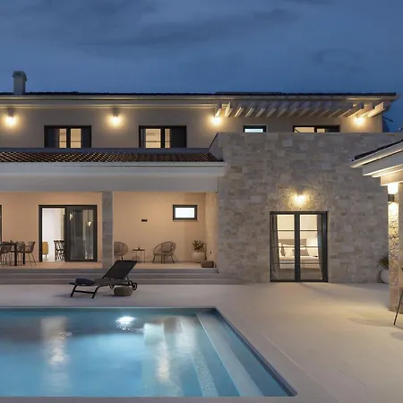 Villa Zrinchi Zadarvillas *
